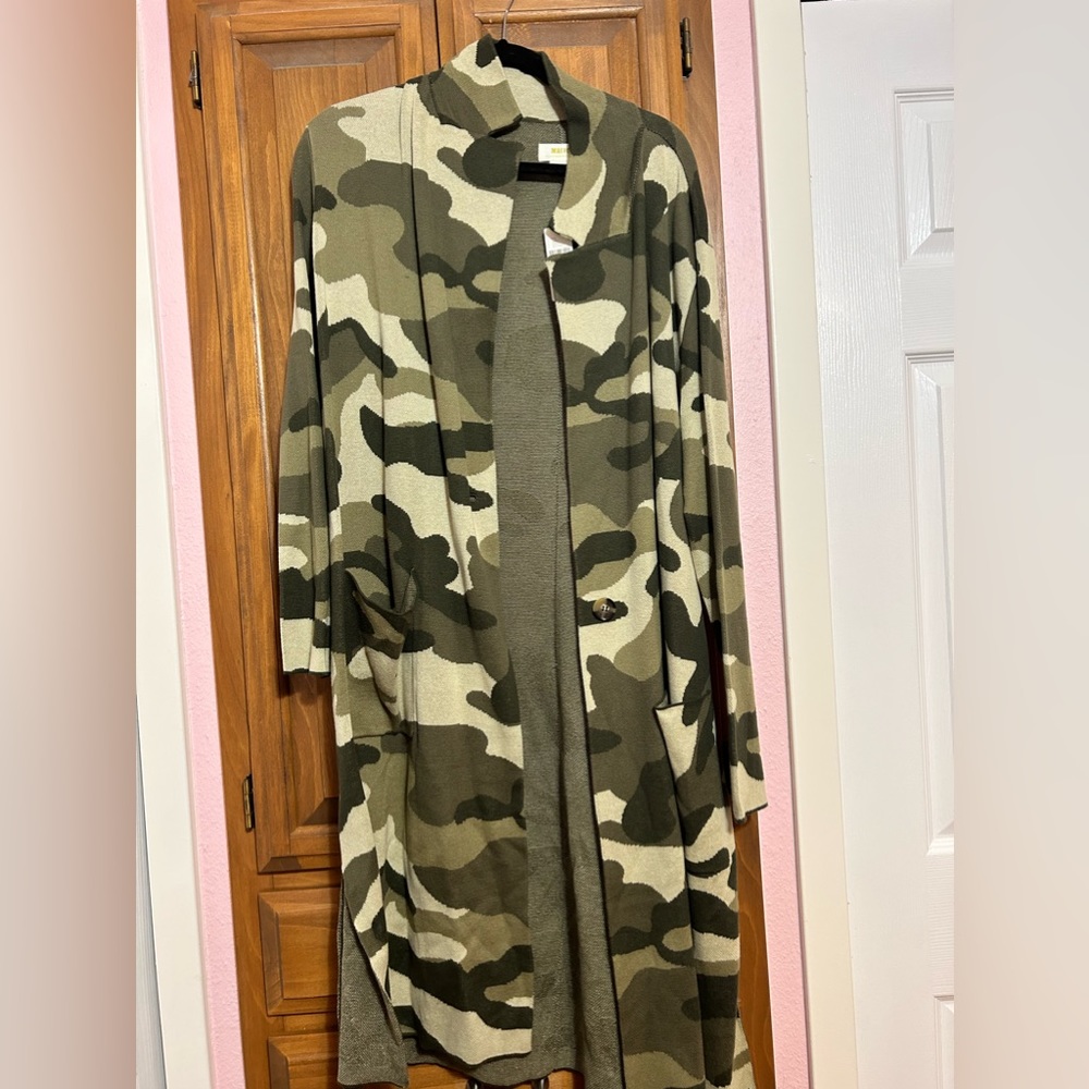 Anthropologie Maeve long sweater